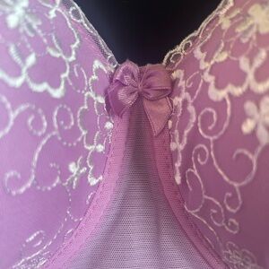 Elegant Lace Trim Purple Bra
